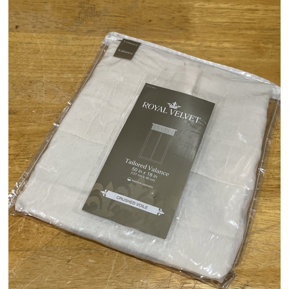 Royal Velvet Ivory Crushed Voile  Tailored Valance 50" x 18"